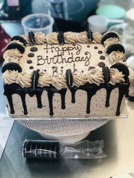 Gâteau drip aux biscuits
