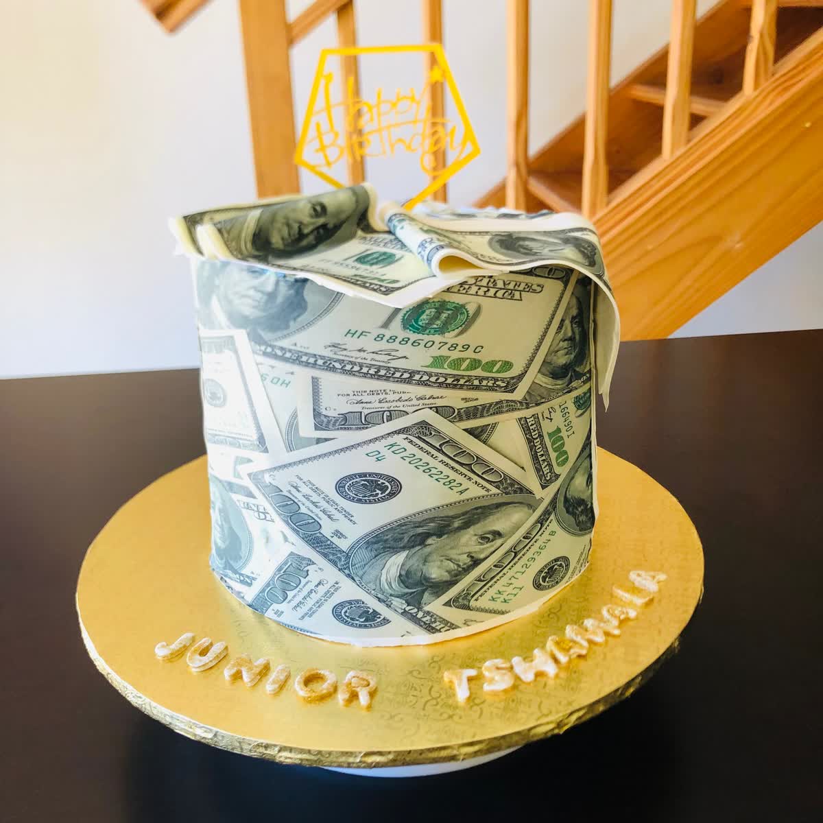 Gâteau surprise à billets