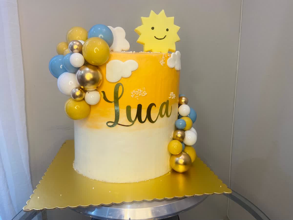 Gâteau d’anniversaire soleil
